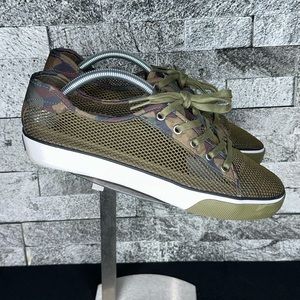 Creative Recreation Mesh Camo Sneakers - MNS9.5